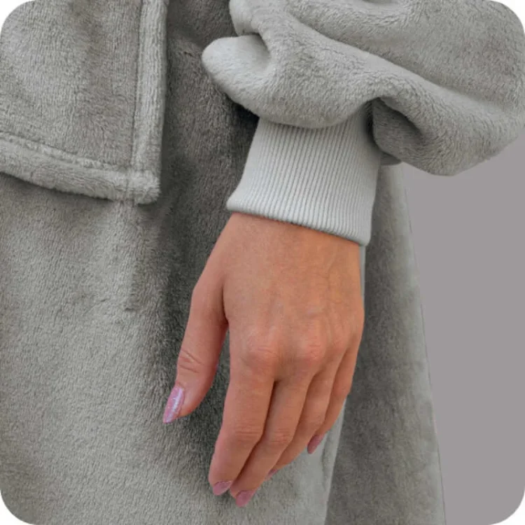 s1___bluzair-hoodie-blanket-details-light-gray.webp