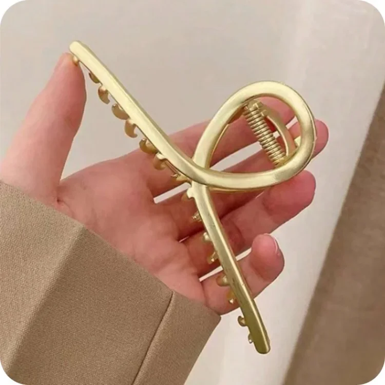 Klips-klamra-do-wlosow-w-stylu-koreanskim.webp