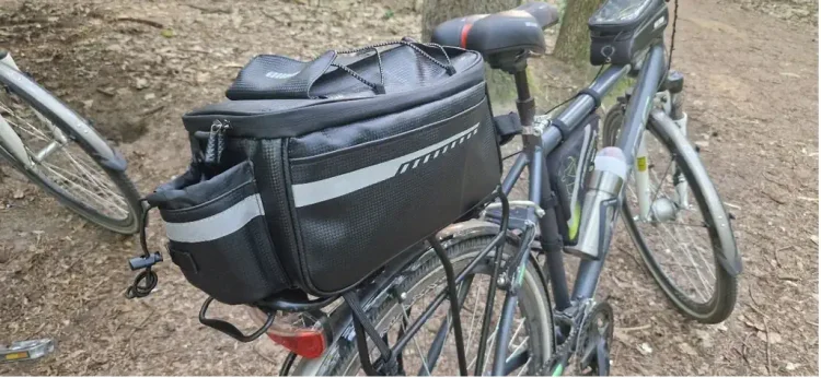 torba-sakwa-rowerowa-na-bagażnik-termiczna-pojemna-real.webp