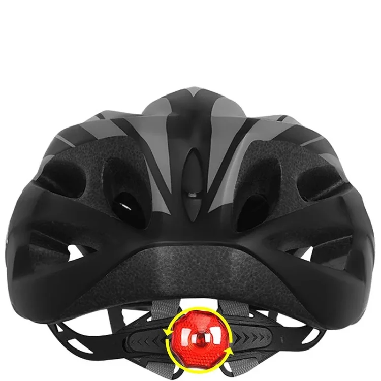kask-rowerowy-z-regulacja-i-lampka.webp