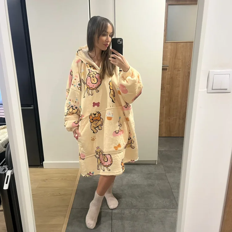 kocobluza_piesel_modelka2.webp
